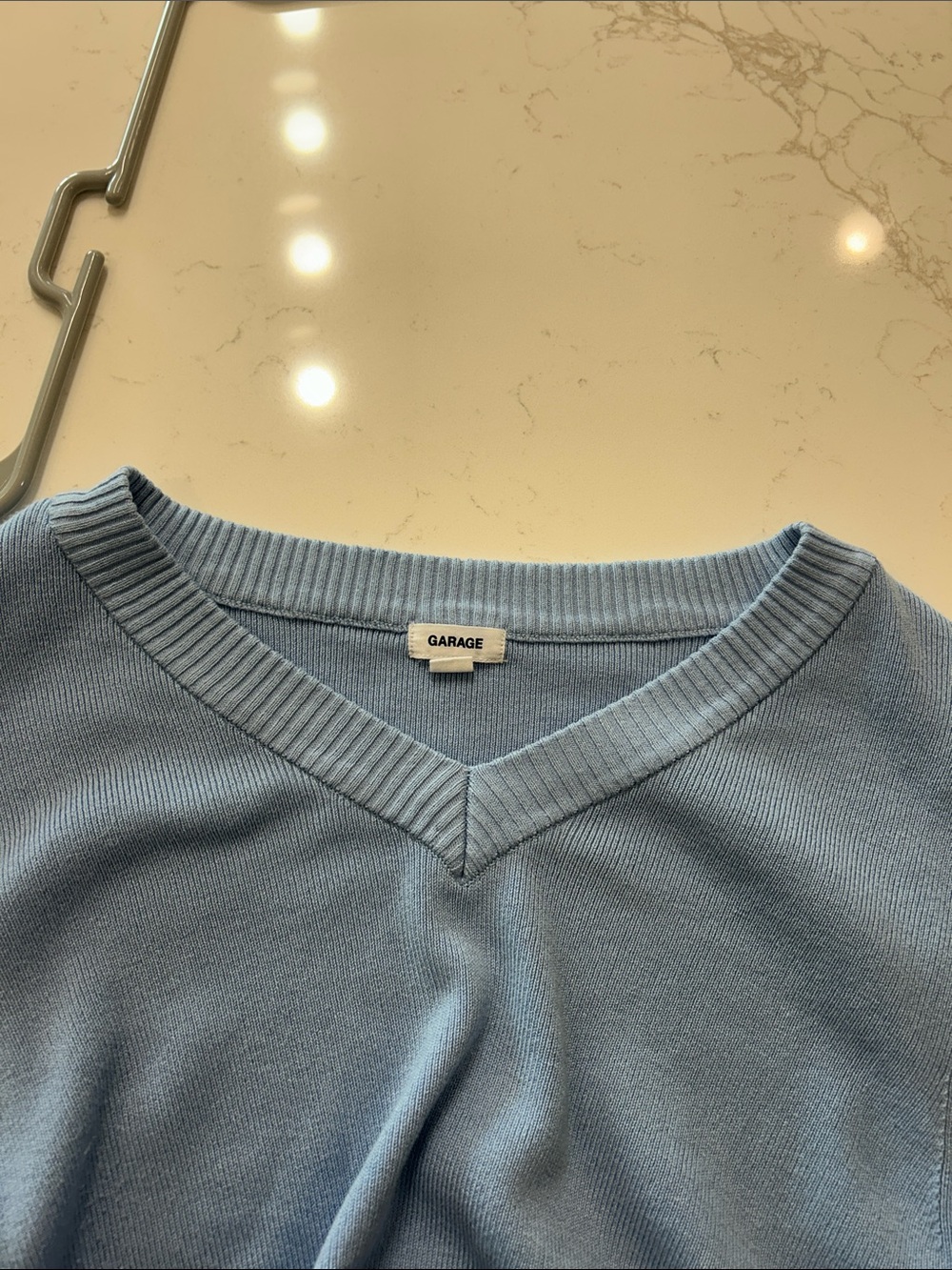 Garage Knit V-Neck Cropped Sweater - Picture 4 of 6